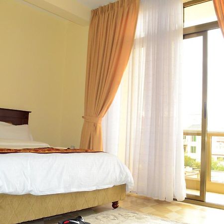 Abyssinia Guest House Addis Ababa Bagian luar foto