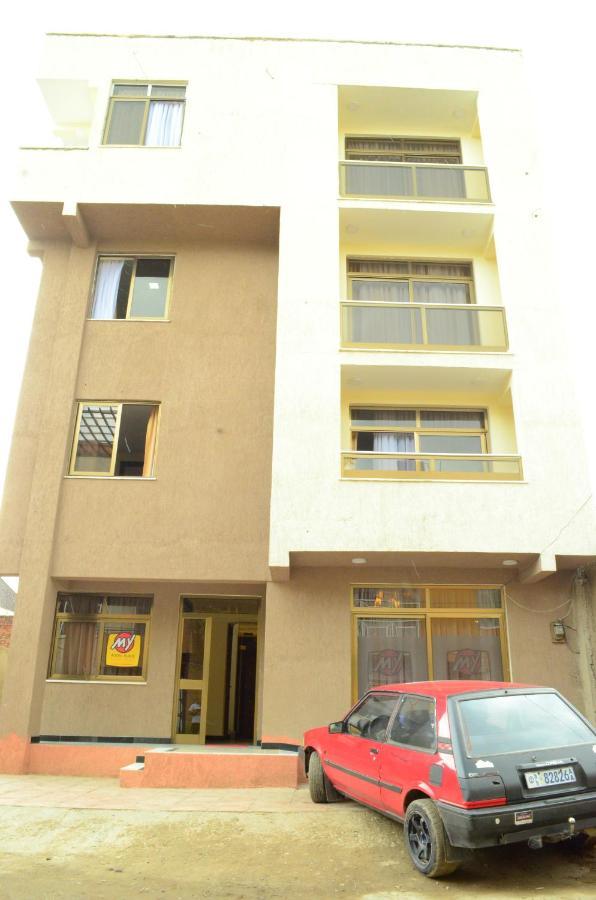 Abyssinia Guest House Addis Ababa Bagian luar foto